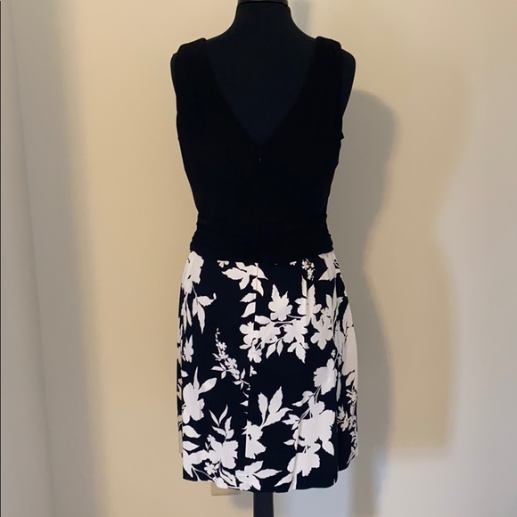 EUC Black & White Dress size 14 - Picture 7 of 8